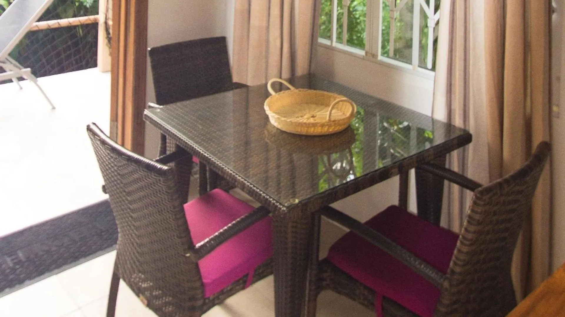 Appartement Merle Mit Grill Und Garten Beau Vallon  Seychely